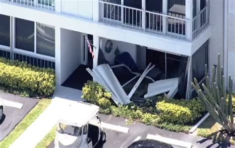 Vehicle crashes into Fort Lauderdale condominium unit